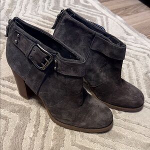 Nine West Dark Gray Ankle Booties 9